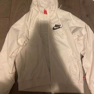 White Nike wind breaker